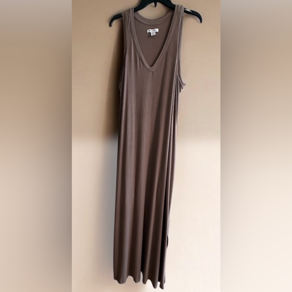 Athleta XL Santorini Cinch Maxi Dress
Sleeveless Stretch Comfort Everyday
Women
